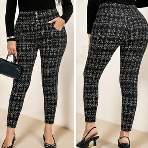 PLUS Size 2XL Plaid Button-Decor Skinny Pants • Fashionable Women’s Trousers
